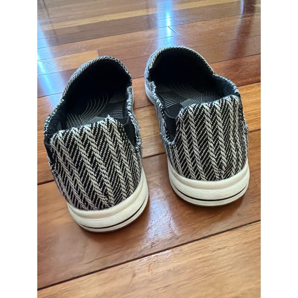 Clarks Cloudsteppers Breeze Step II Slip on Sneaker Women’s 8 Comfort Casual - Picture 4 of 8